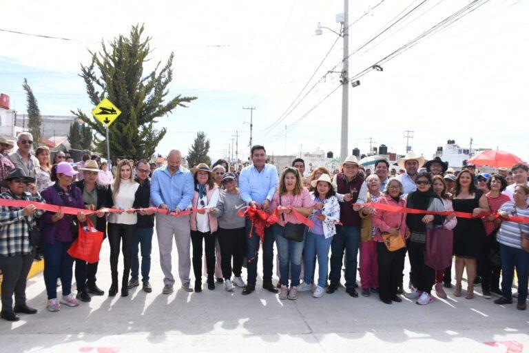 Con inversión de 3 mdp, entregan obra carretera en zona de fraccionamientos