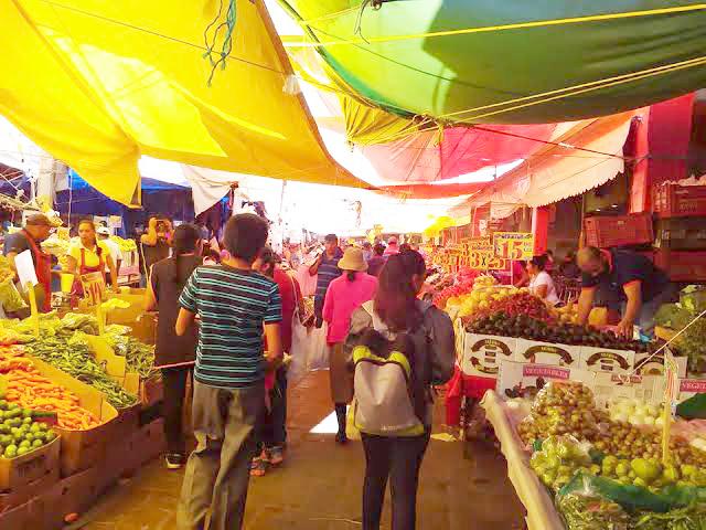 Piden renovar dirigencia del tianguis, hay inconformidad de los comerciantes Piden renovar dirigencia del tianguis, hay inconformidad de los comerciantes
