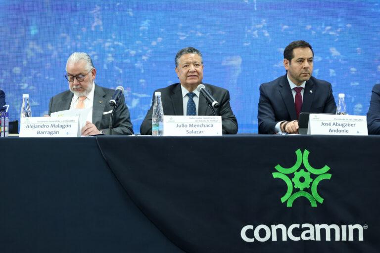 Sostiene Julio Menchaca reunión con integrantes de Concamin Sostiene Julio Menchaca reunión con integrantes de Concamin