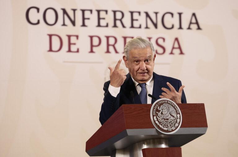 López Obrador atribuye reportajes de sus presuntos nexos con el narco a elecciones en EEUU López Obrador atribuye reportajes de sus presuntos nexos con el narco a elecciones en EEUU