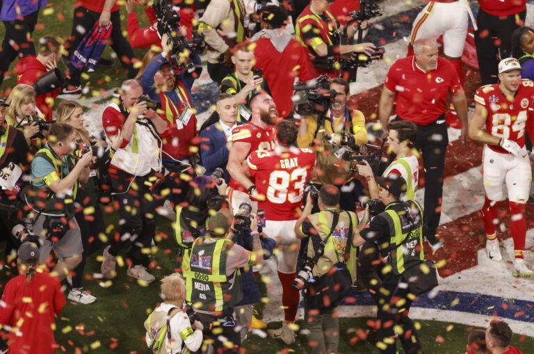 ¡KANSAS CITY CHIEFS, DOMINAN LA NFL!