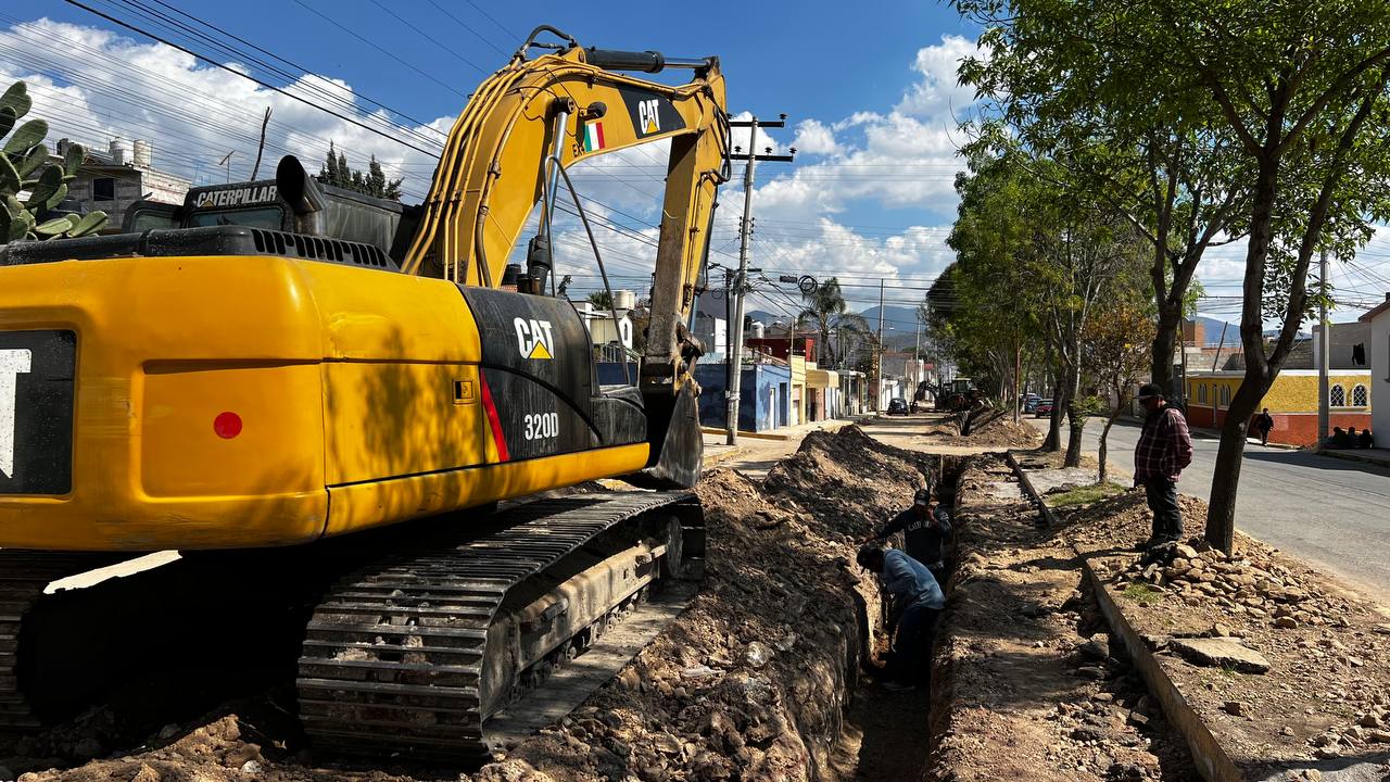 Renueva Caasim infraestructura hídrica obsoleta en colonias de Pachuca