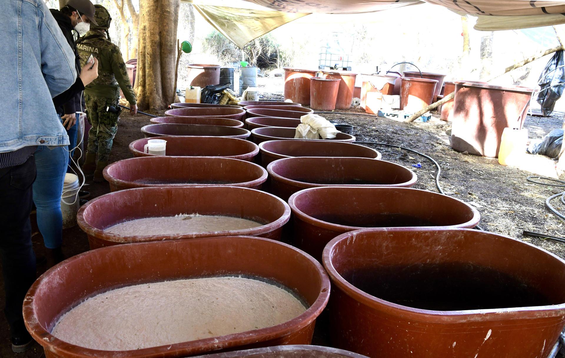 Hallan un enorme laboratorio en Sonora