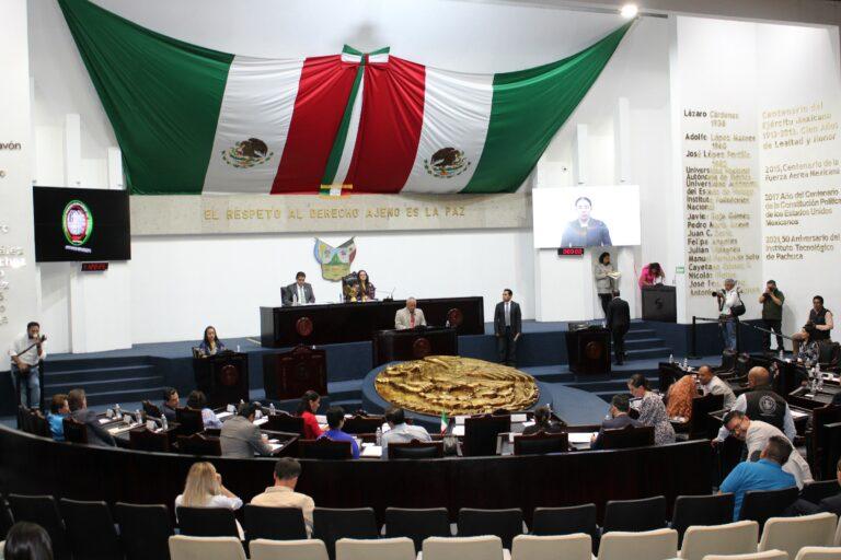Proponen diputados fotos en los directorios de las Instituciones Públicas 