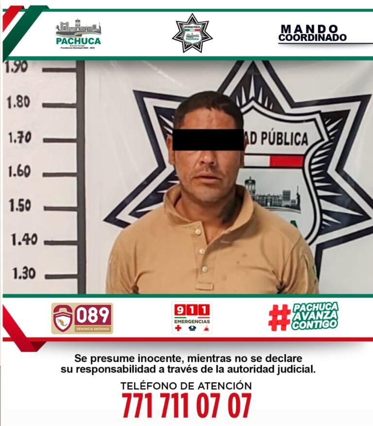 Los detuvieron por portar un arma de fuego y droga Los detuvieron por portar un arma de fuego y droga