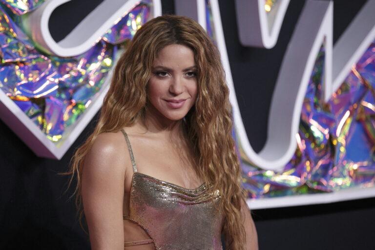 Shakira colaborará con Bizarrap y Rauw Alejandro