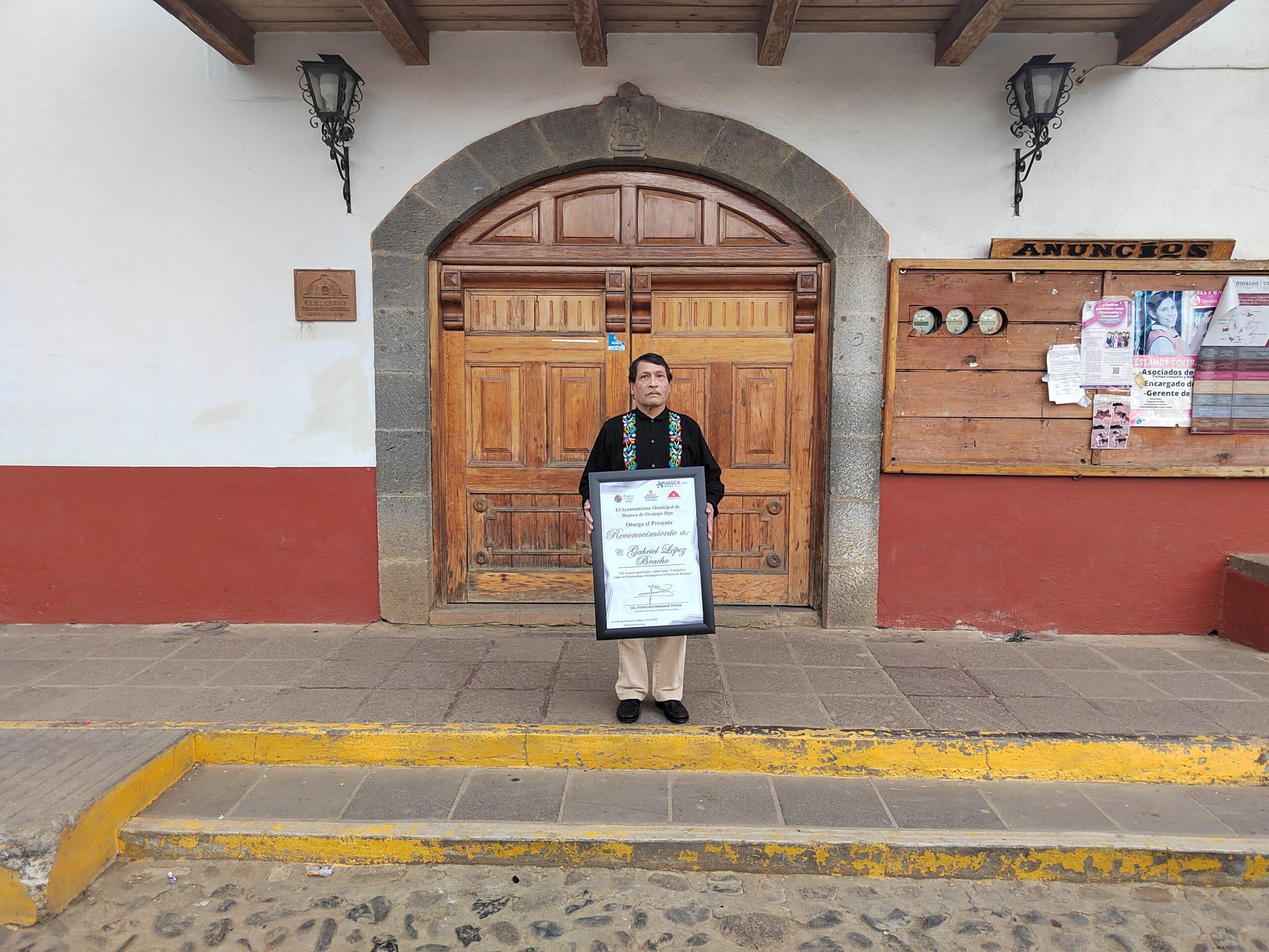 Rinden homenaje a Gabriel López Bracho