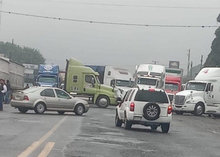 México acuerda con transportistas atender seguridad en carreteras y evitar paro de labores México acuerda con transportistas atender seguridad en carreteras y evitar paro de labores