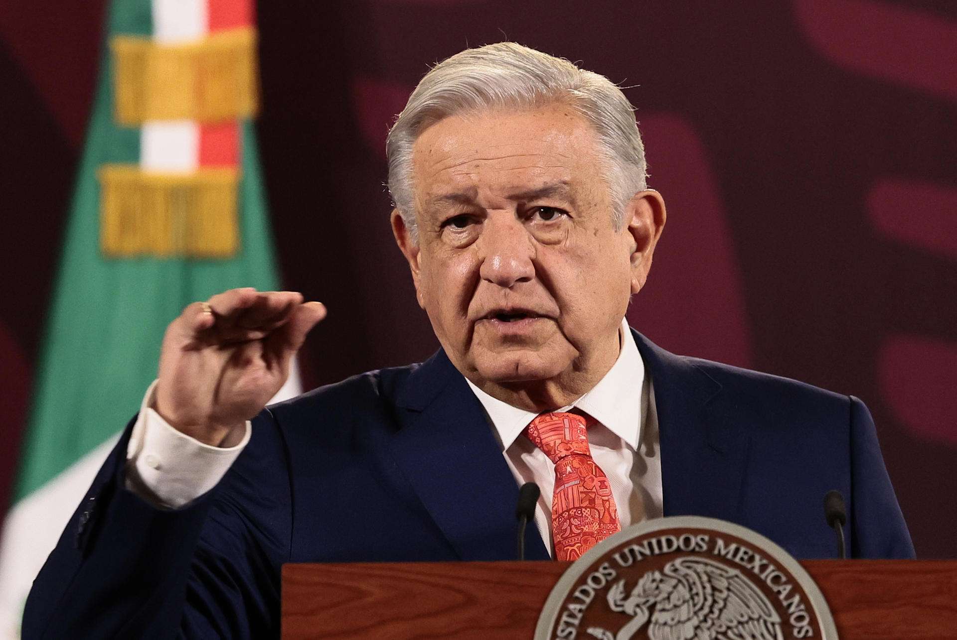 López Obrador admite un “abuso autoridad” de policías que mataron a un joven de Ayotzinapa