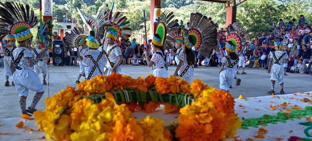 Conmemora IHE 60 aniversario de la educación indígena en México 