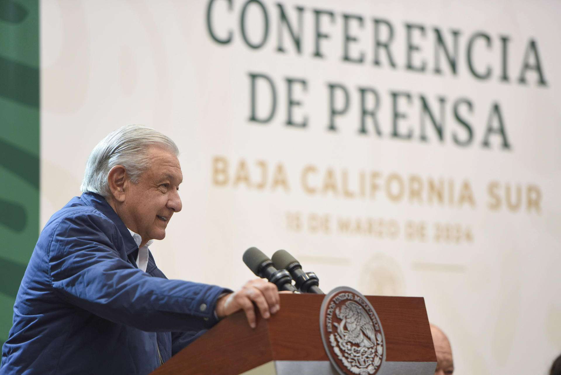 López Obrador defiende la toma del campo de golf de un empresario que le debe al fisco