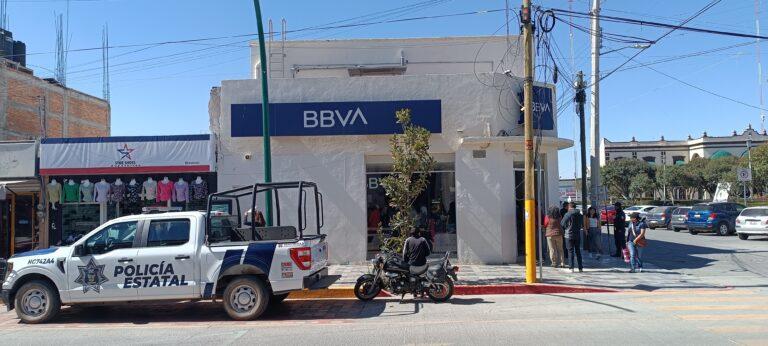 Violento asalto a cuentahabiente de BBV de Ciudad Sahagún