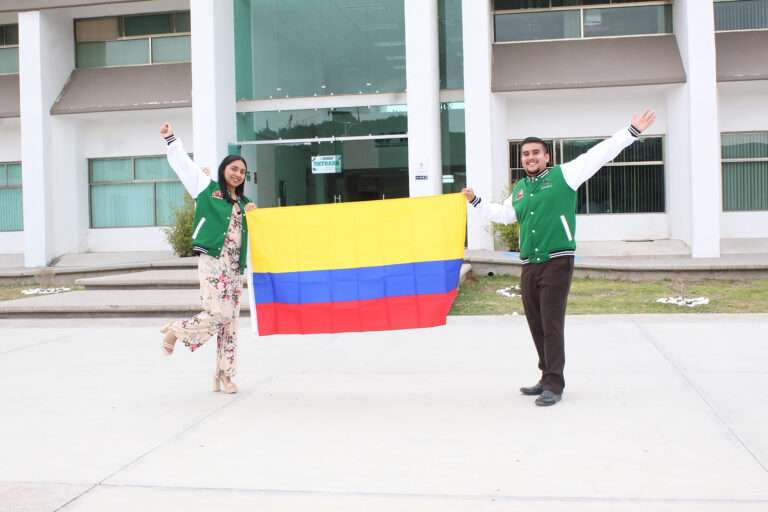 Estudiantes  representan a Hidalgo en Colombia