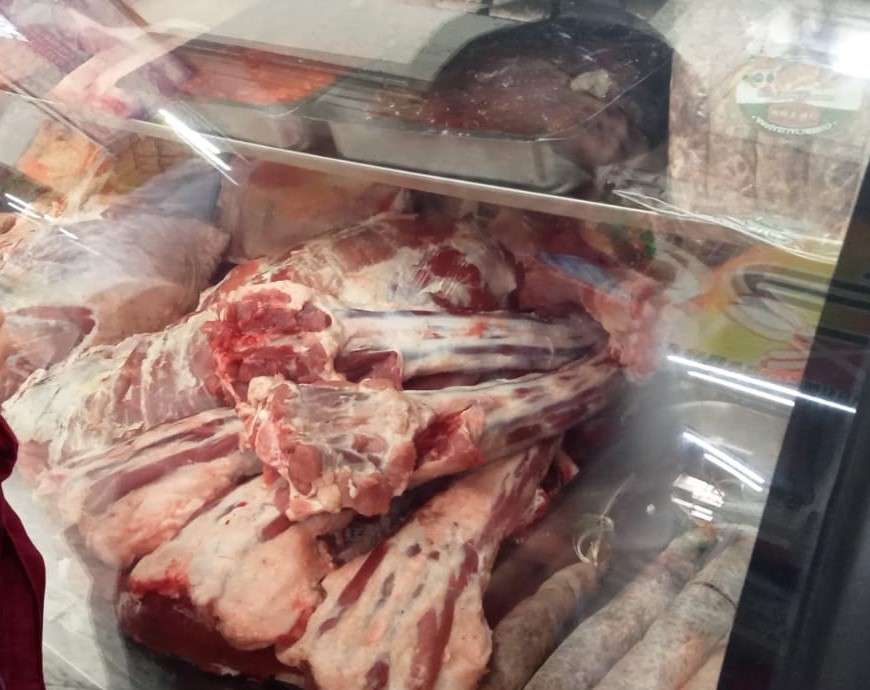 Carne en mal estado, provoca infecciones por bacterias 