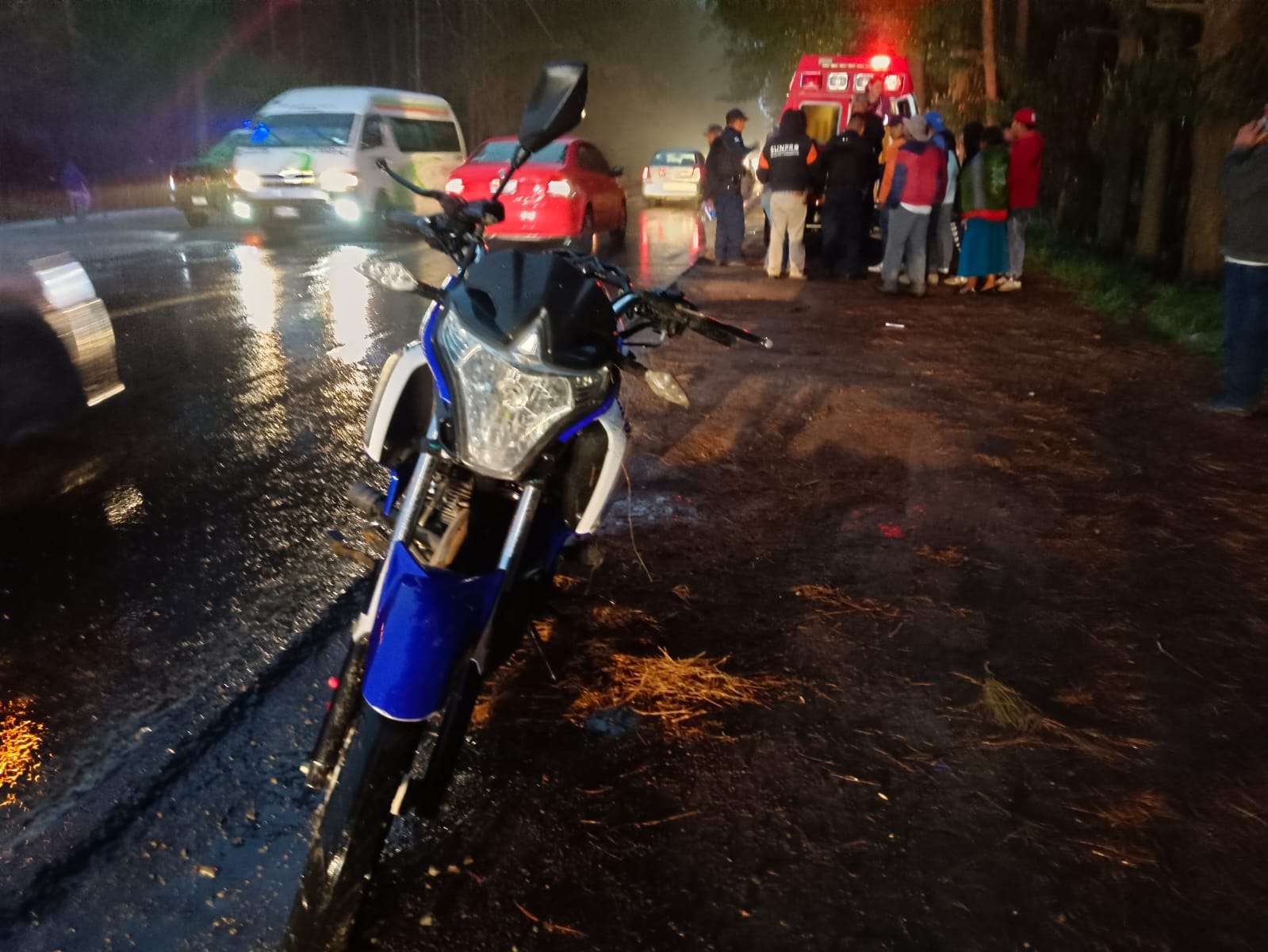 Provoca ciclista choque contra motociclista