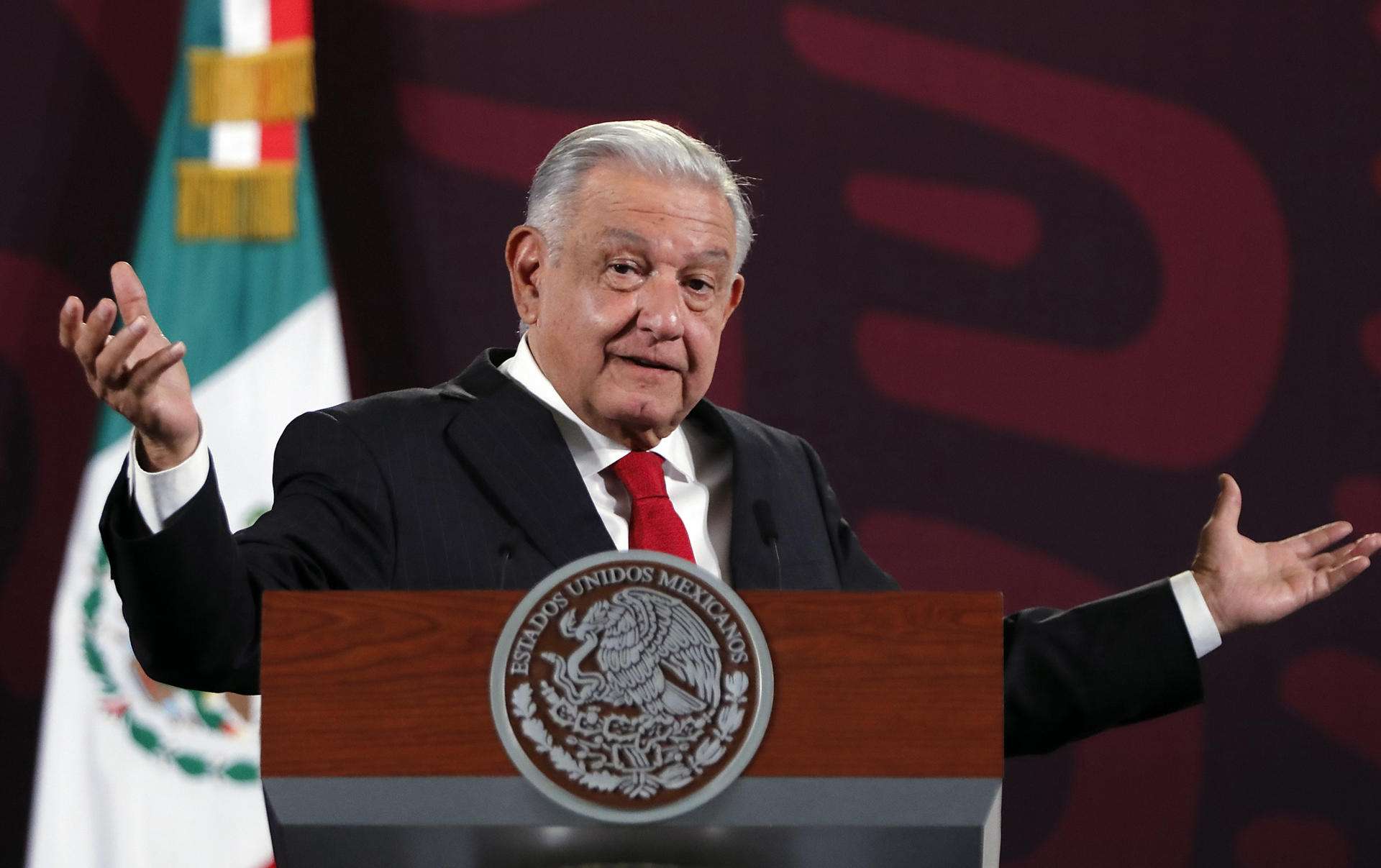 La aprobación de López Obrador sube a 73 % tras el arranque de las campañas presidenciales