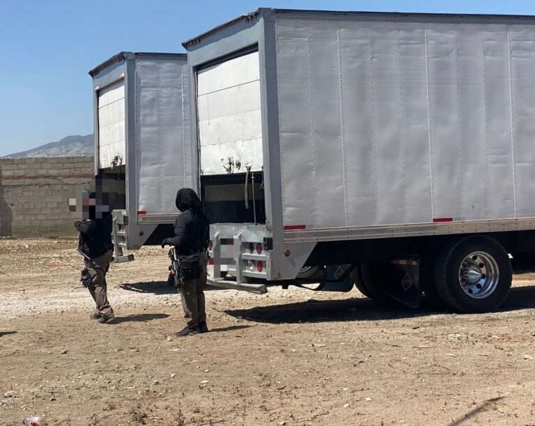 Con un despliegue policial, aseguran un predio con dos camiones robados