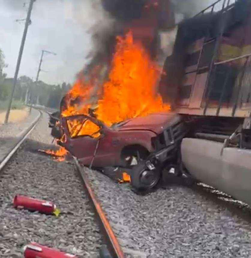 Iban a Querétaro a una subasta, tren se los lleva, sobreviven, los acusan de huachicoleo