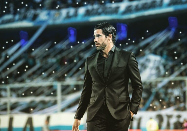 Guadalajara quedó «herido» tras la salida de Gago a Boca Juniors, dice Martínez