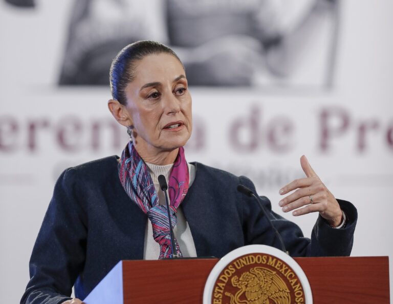 “Todos los mexicanos están tristes por la muerte de Valenzuela”: Sheinbaum