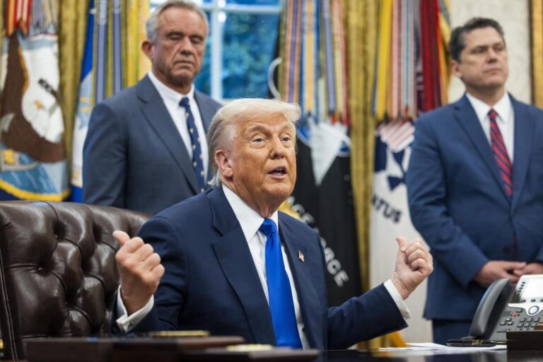 Trump anunció el fin de los bombardeos por “decisión de los hutíes”