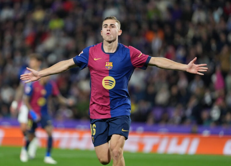 Barcelona remonta ante un Valladolid descendido y amplía su ventaja en LaLiga