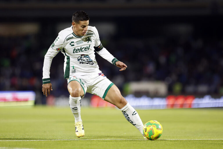 Sin James Rodríguez, el León perseguirá el triunfo en casa sobre Cruz Azul