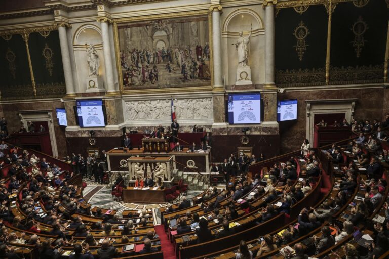 La Asamblea Nacional francesa aprueba la legalización de la eutanasia