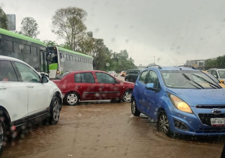 Azotan lluvias a la zona metropolitana de Pachuca 