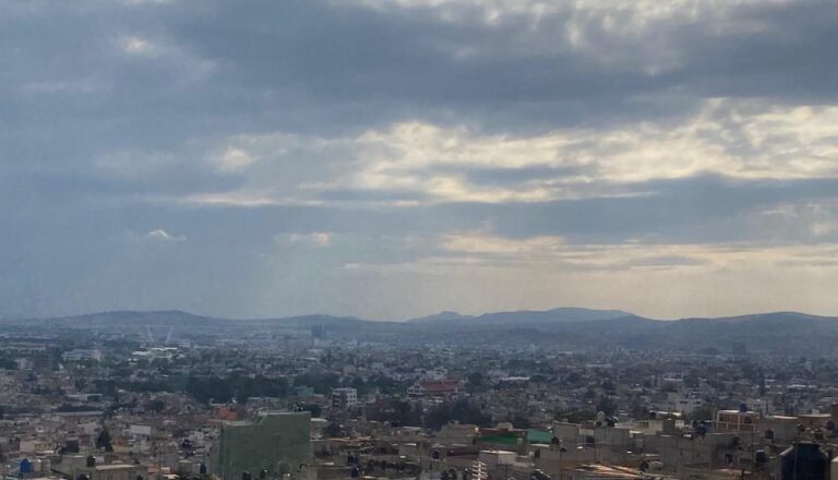 Descienden temperaturas y se pronostican lluvias fuertes