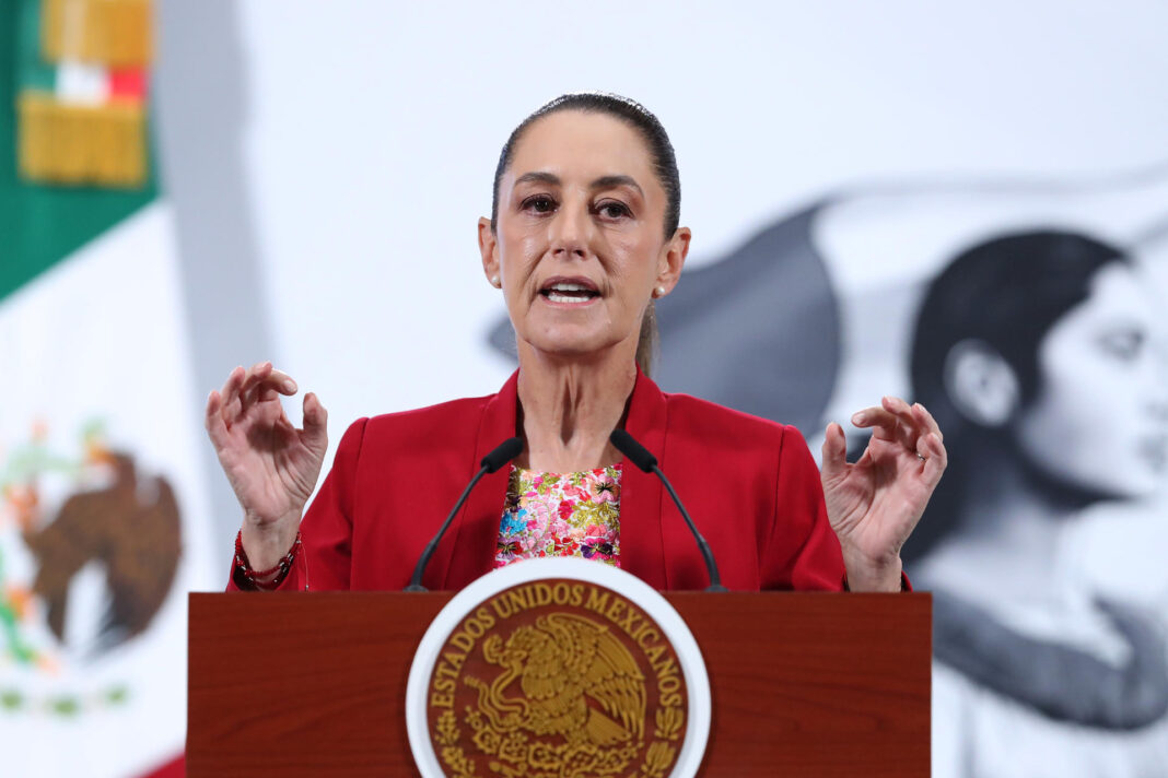 Sheinbaum conversa con Trump para acordar una nueva prórroga de aranceles a México