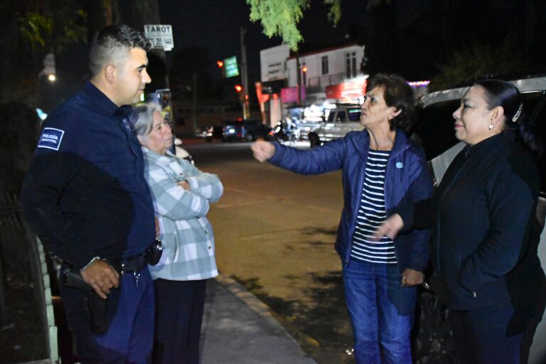Realiza alcaldesa de Tulancingo recorrido nocturno para detección de espacios de riesgo para la población 