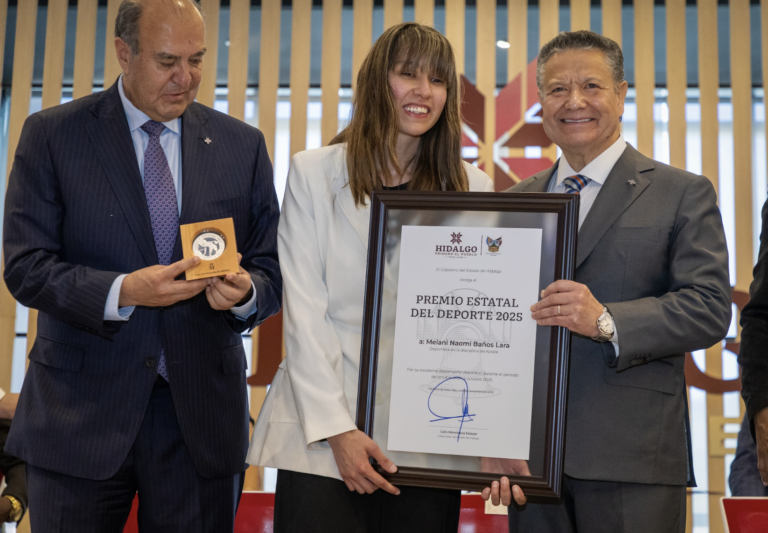 Menchaca Salazar anuncia nueva Villa Deportiva para 2026