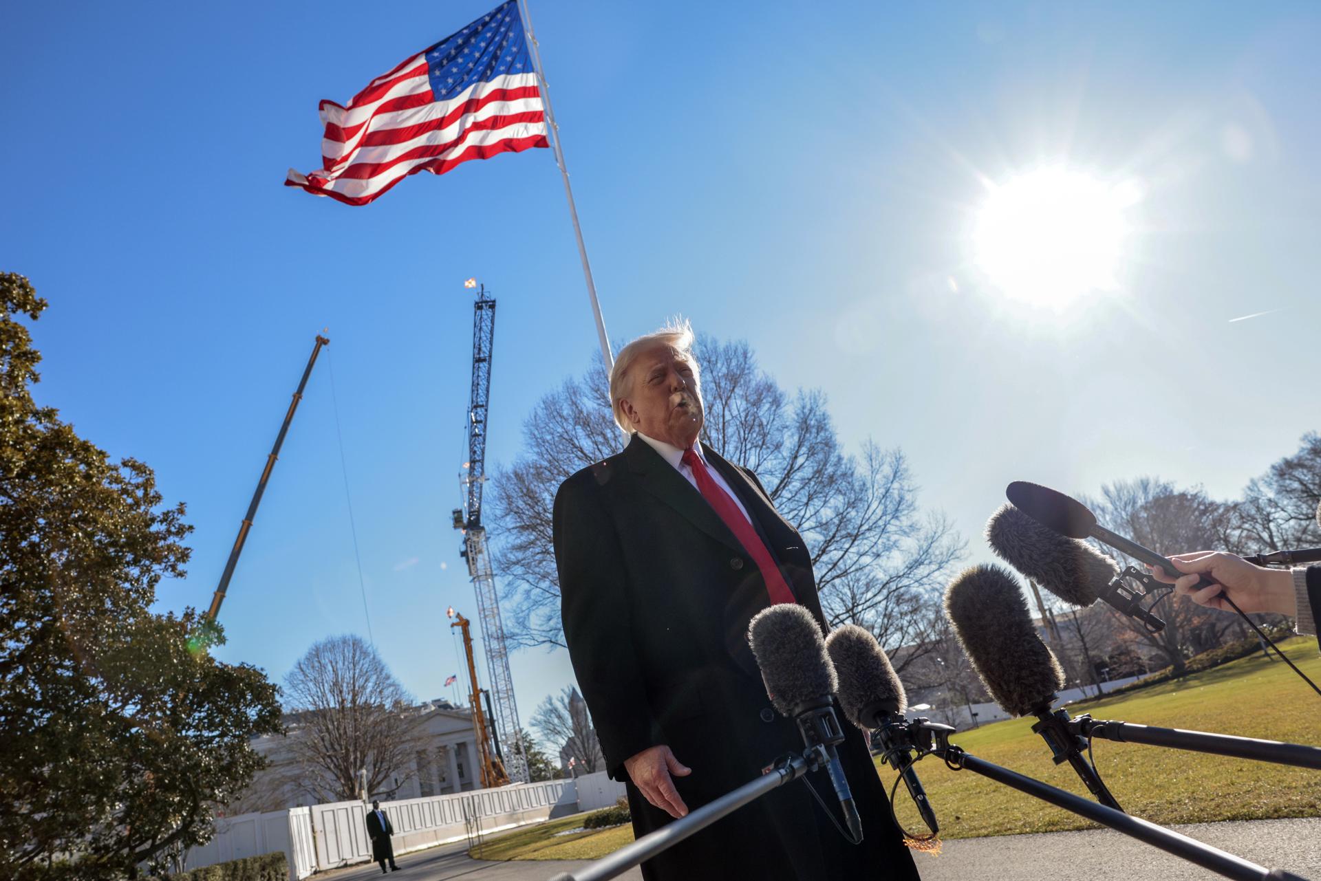 Trump suspende la emisión de visados para 75 países, incluidos Brasil, Colombia y Rusia