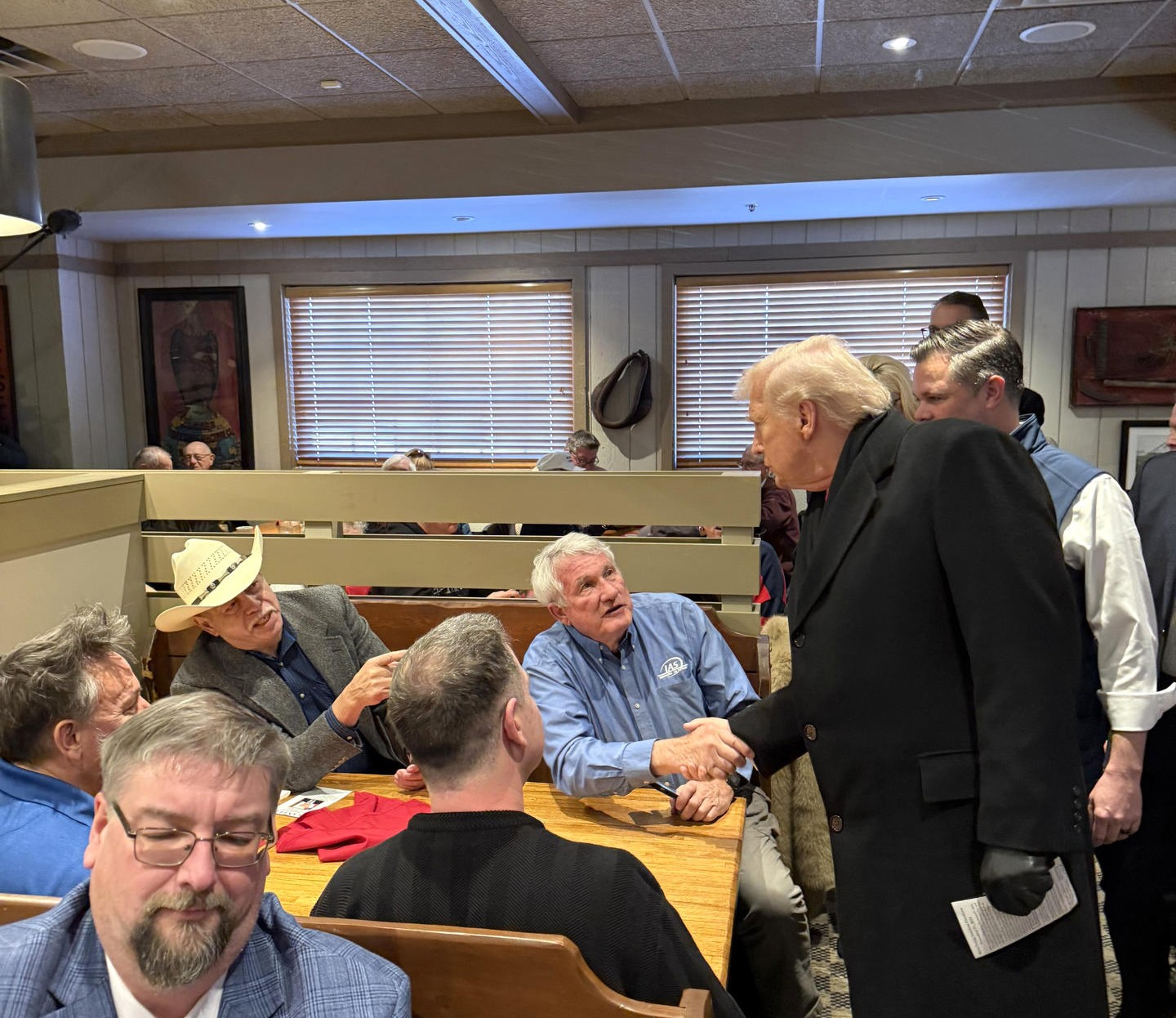 5a591cb1753222c61d74a4c67eb32533f43e516aw (1)