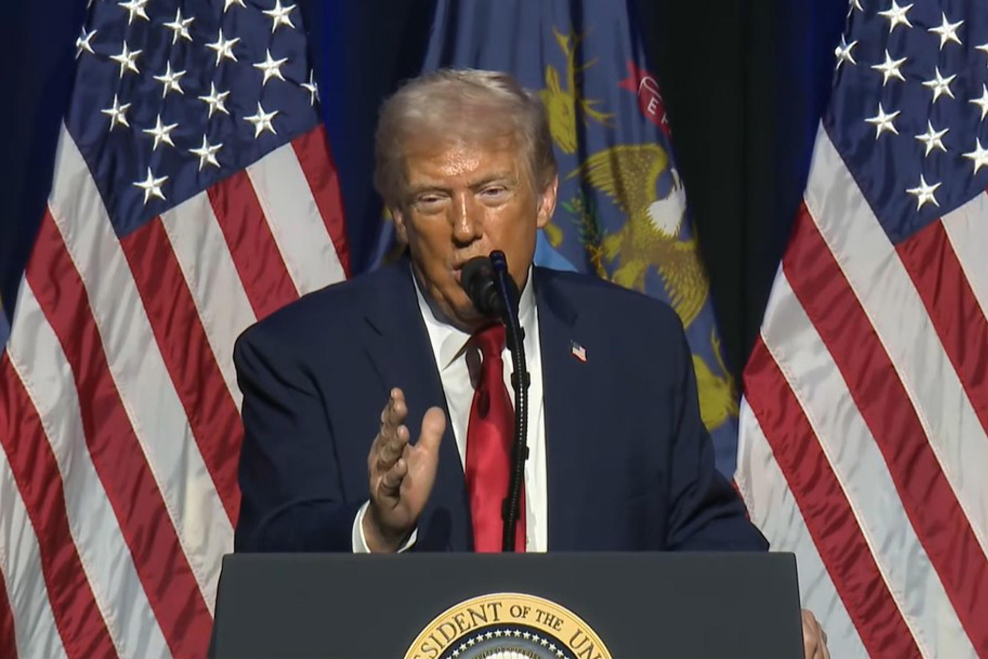 Trump implementó un récord de 500 acciones migratorias en primer año de su segunda gestión