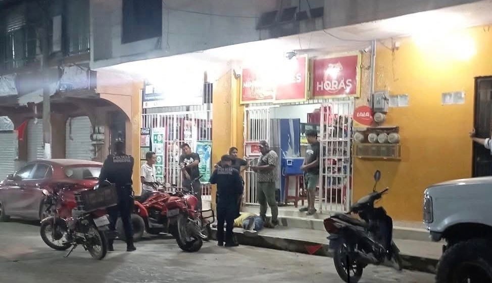 Acribillan a hombre en la colonia Tahuizán