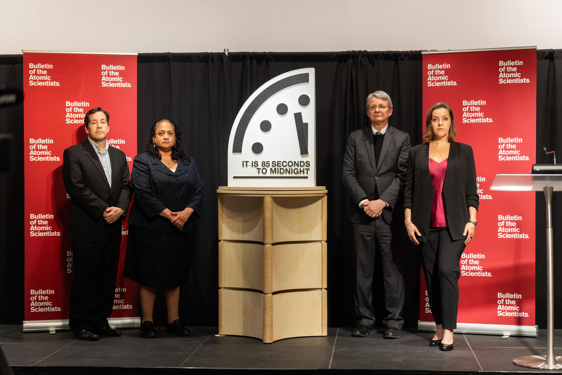 El Reloj del Juicio Final marca 85 segundos, su punto más cercano al fin del mundo