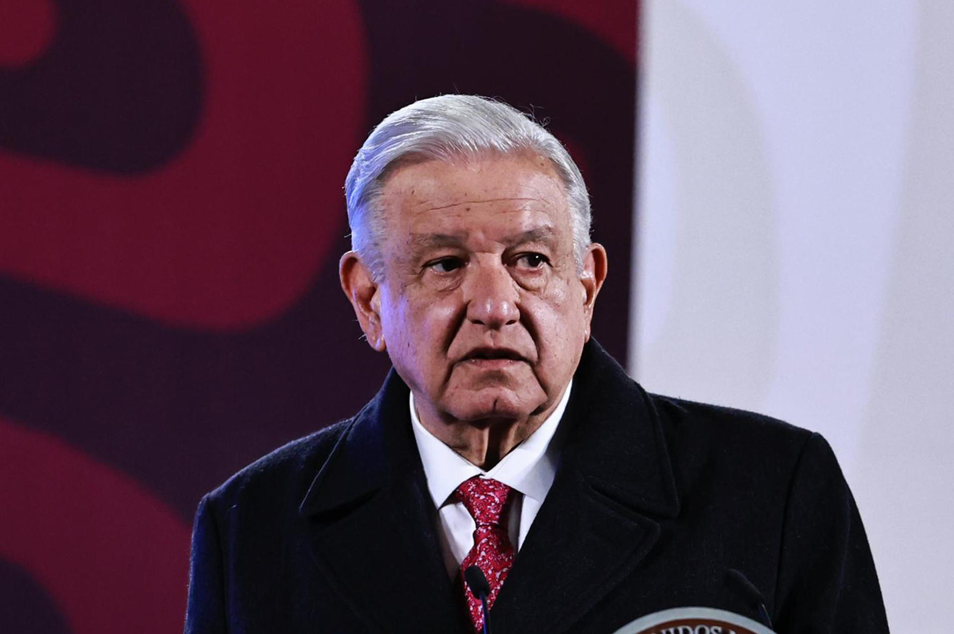 López Obrador condena «tiranía» de EE.UU. en Venezuela y respalda a Sheinbaum