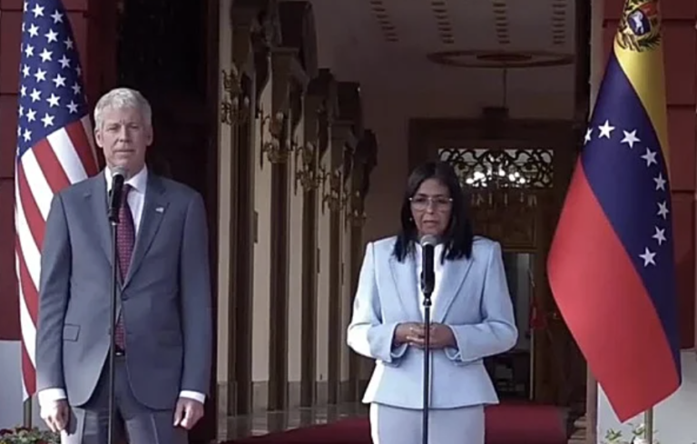 Venezuela y EE.UU establecen una asociación en materia energética