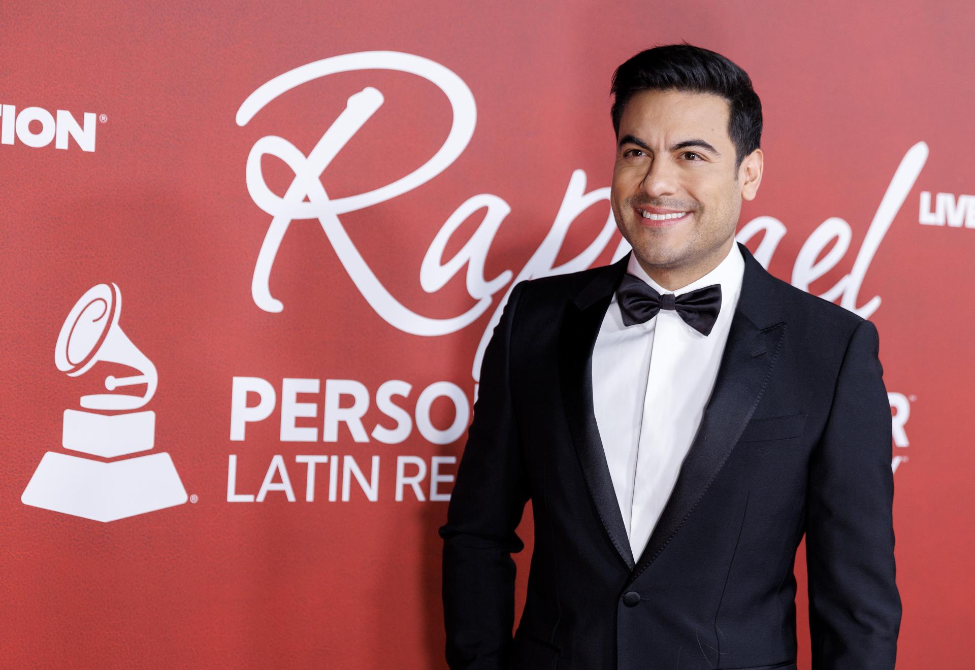 Carlos Rivera lanza 'Sin despedida' junto a Alejandro Fernández y adelanta su nuevo disco