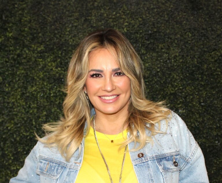 María José celebra sus 50 años con nueva música y un «matriarcado que camina»