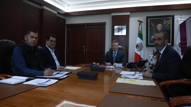 Julio Menchaca preside reunión de Gabinete de Seguridad