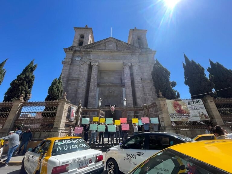 Piden taxistas liberación de compañero detenido el pasado 19 de febrero