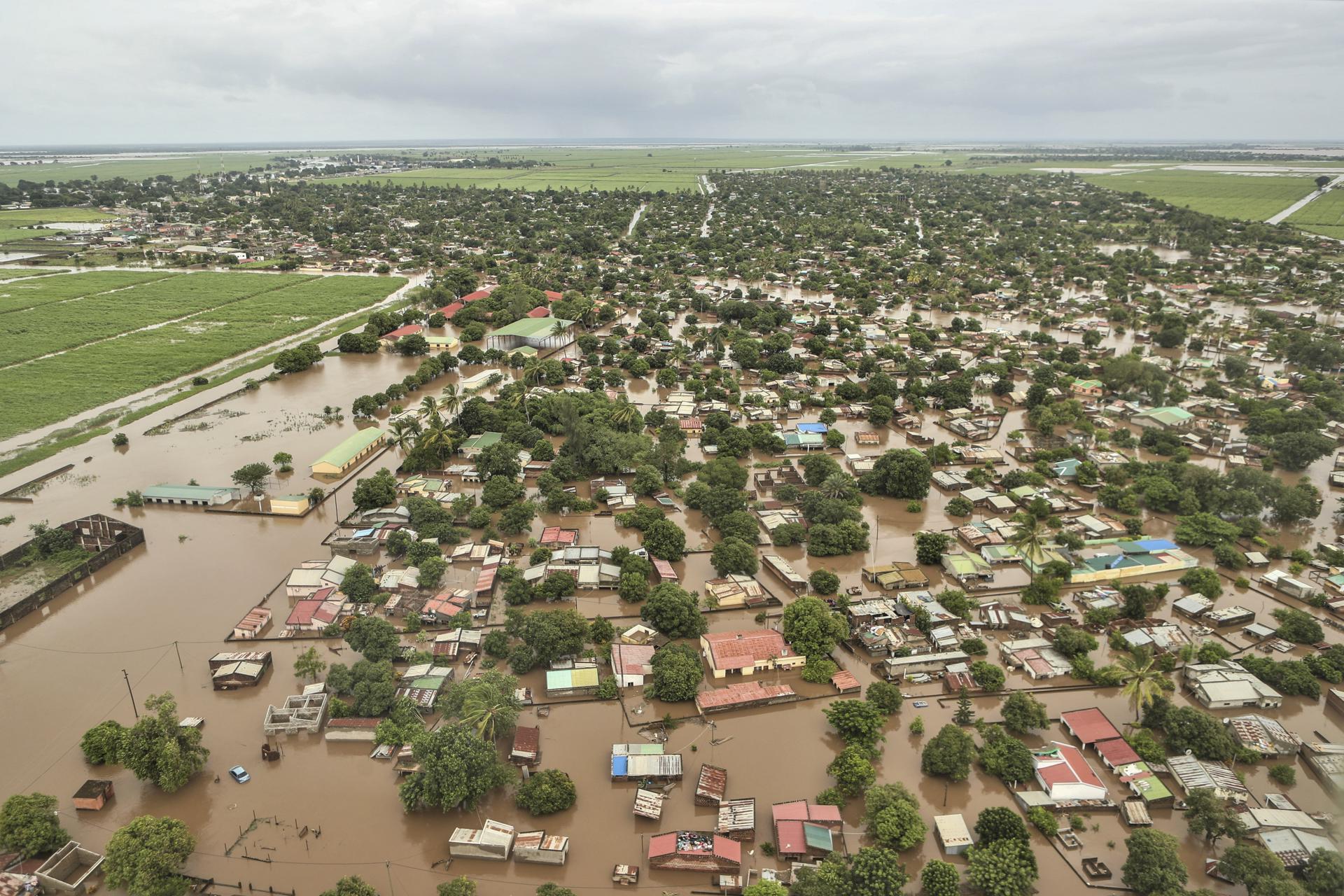 Sube a 185 el número de muertos en Mozambique por las inundaciones 