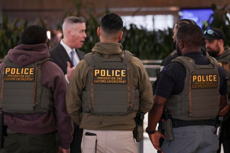 ICE irá a juicio por condiciones de los migrantes detenidos