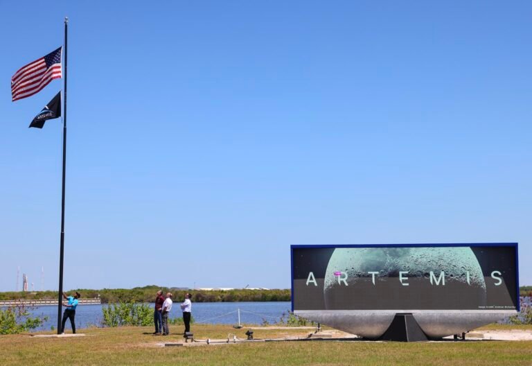 Podría retrasarse, por el clima, el lanzamiento del Artemis II de hoy