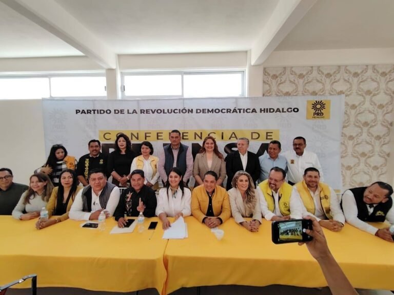 Líderes de nueve estados buscan la reconstrucción del sol azteca