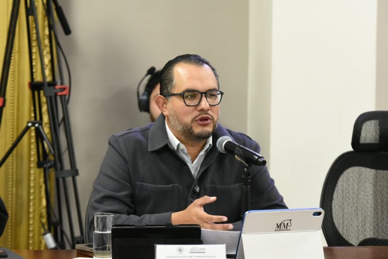 Propone PRI creación de albergues para perros 