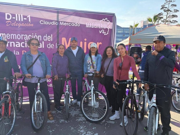 D-III-1  DEL SNTE HIDALGO, CONMEMORA A LAS MUJERES